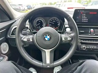 2022 BMW 1 серии 120i III (F52) Рестайлинг, белый, 2170000 рублей, вид 4