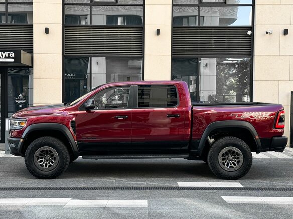 2024 Ram 1500 Crew Cab TRX V, красный, 15990000 рублей - вид 11