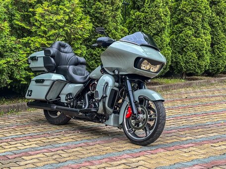 2015 Harley-Davidson Road Glide Special, серый, 1470000 рублей, вид 3