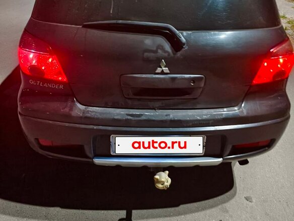 2004 Mitsubishi Outlander I, чёрный, 440000 рублей - вид 13