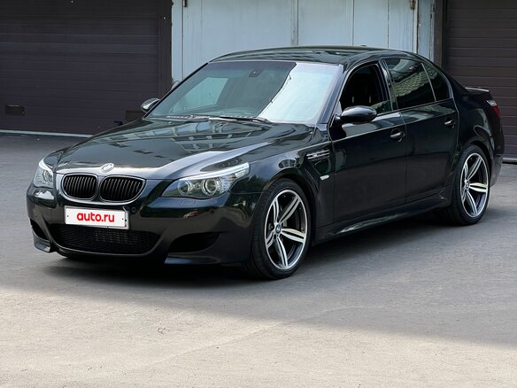 2005 BMW 5 серии 530d V (E60/E61), чёрный, 2150000 рублей - вид 2
