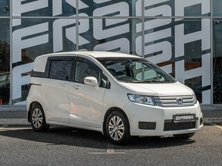 Honda Freed Spike I Рестайлинг