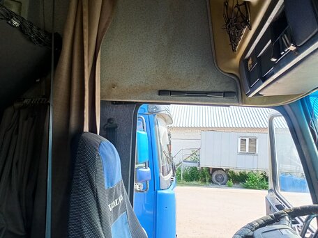 1996 Volvo FH, белый, 600000 рублей, вид 5