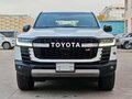 2022 Toyota Land Cruiser 300 Series, белый, 11548000 рублей