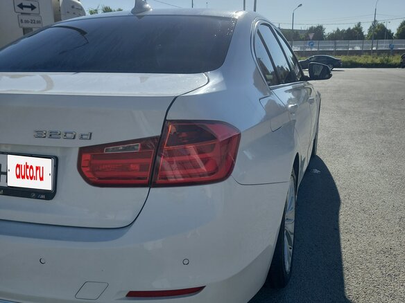 2012 BMW 3 серии 320d VI (F3x), белый, 1600000 рублей - вид 8