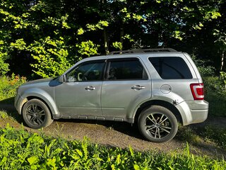 2010 Ford Escape II, серебристый, 670000 рублей, вид 2