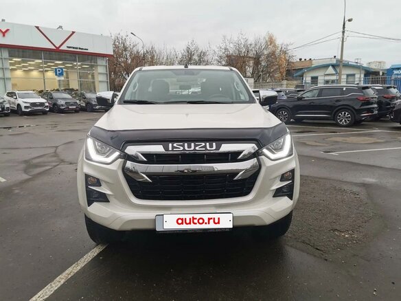 2026 Isuzu D-Max III, белый, 3890000 рублей - вид 1