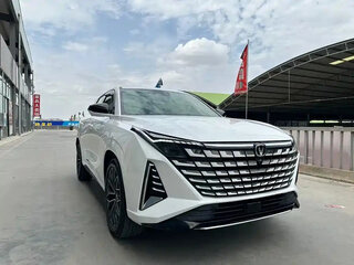 2026 Changan UNI-Z, белый, 1991255 рублей, вид 3