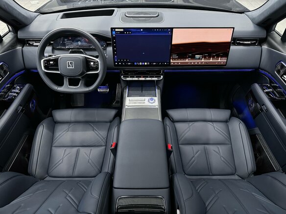 2025 Zeekr 9X 70 kWh, чёрный, 12400000 рублей - вид 15