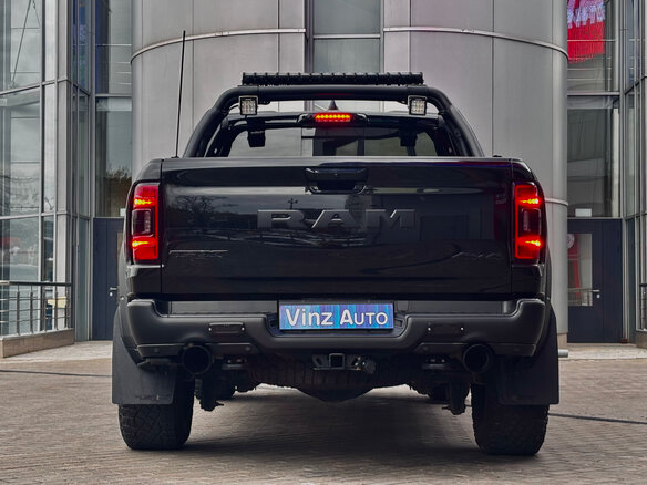 2021 Ram 1500 Crew Cab TRX V, чёрный - вид 8