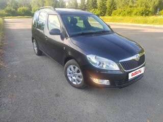 2013 Skoda Roomster I Рестайлинг, чёрный, 800000 рублей, вид 3