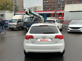 2009 Audi A3 II (8P) Рестайлинг 2, белый, 850000 рублей, вид 3