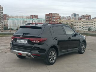 2021 Kia Rio X IV Рестайлинг, чёрный, 1799000 рублей, вид 5