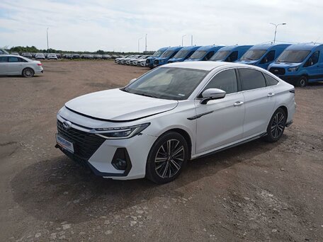 Chery Arrizo 8