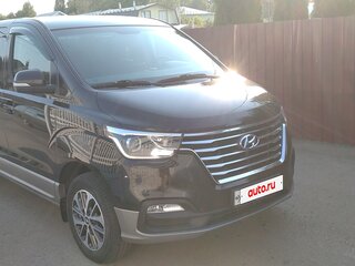 2019 Hyundai Grand Starex I Рестайлинг 2, коричневый, 4500000 рублей, вид 2
