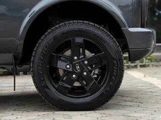 2026 Lada (ВАЗ) Niva Legend I Рестайлинг, серый, 1416000 рублей, вид 3