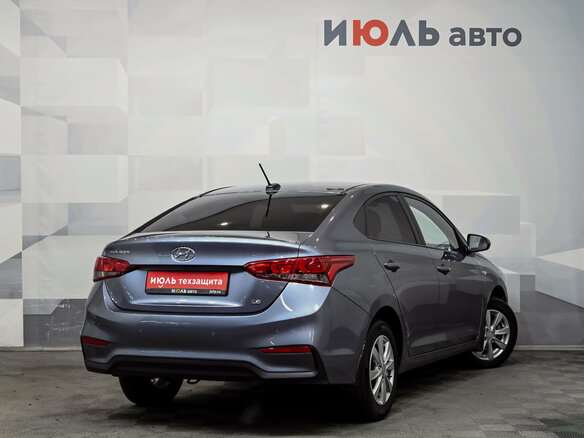2017 Hyundai Solaris II, серый, 1270000 рублей - вид 4
