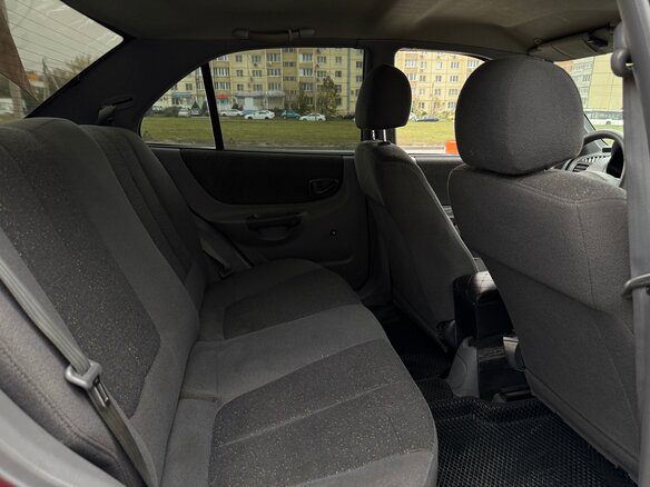 2011 Hyundai Accent ТагАЗ II, пурпурный, 430000 рублей - вид 13