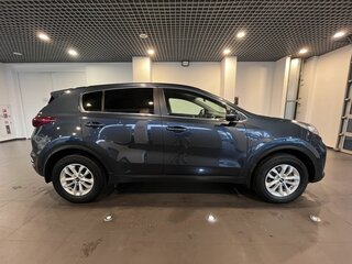 2020 Kia Sportage IV Рестайлинг, синий, 1979000 рублей, вид 2