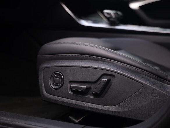 2020 Audi A6 40 TDI V (C8), чёрный, 3049000 рублей - вид 26