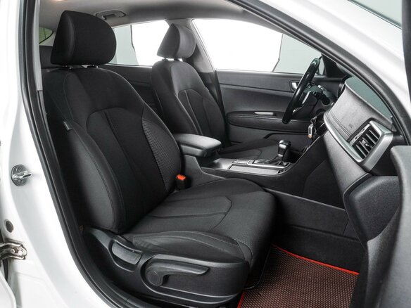 2018 Kia Optima IV Рестайлинг, белый - вид 7
