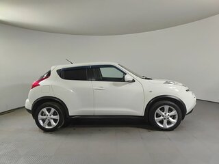 2011 Nissan Juke I, белый, 634526 рублей, вид 4