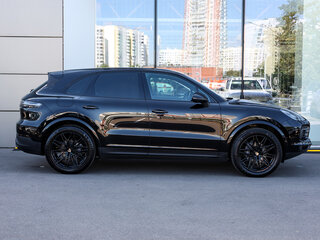 2020 Porsche Cayenne III, чёрный, 6398000 рублей, вид 4