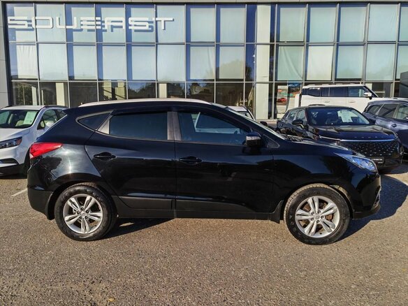 2012 Hyundai ix35 I, чёрный, 1279000 рублей - вид 2