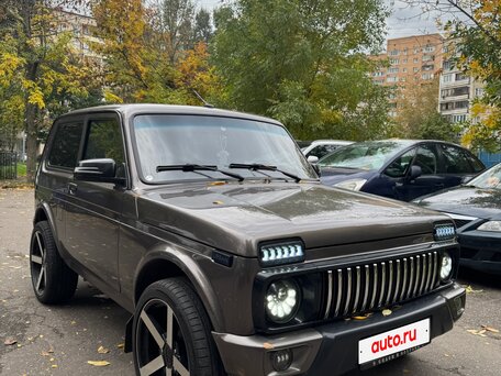 2017 Lada (ВАЗ) 2121 (4x4) Urban I Рестайлинг, коричневый, 720000 рублей, вид 3