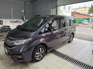 2015 Honda Stepwgn Spada V, фиолетовый, 1950000 рублей, вид 2