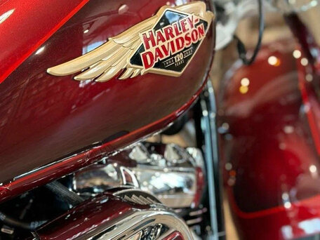2023 Harley-Davidson Fat Boy, красный, 3300000 рублей, вид 3