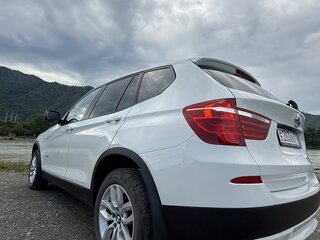 2013 BMW X3 28i xDrive II (F25), белый, 1850000 рублей, вид 3