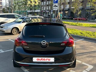 2013 Opel Astra J Рестайлинг, чёрный, 730000 рублей, вид 3