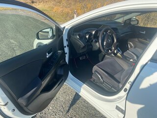 2013 Honda Civic IX, белый, 975000 рублей, вид 2