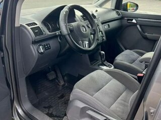 2011 Volkswagen Touran I Рестайлинг 2, серый, 1500000 рублей, вид 5