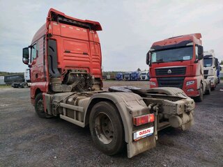 2023 Sinotruk Sitrak C7H MAX, красный, 3640000 рублей, вид 4