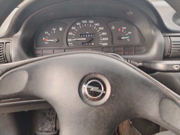1996 Opel Astra F, зелёный, 130000 рублей - вид 5
