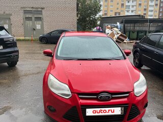 2012 Ford Focus III, красный, 700000 рублей, вид 2