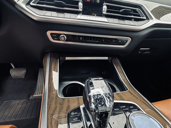 2019 BMW X7 30d I (G07), серый, 6300000 рублей - вид 12