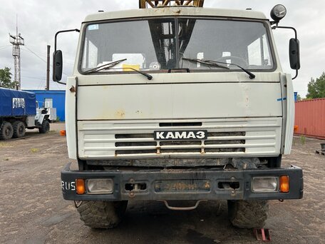 2003 КамАЗ 4310, белый, 1450000 рублей, вид 1