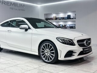 2019 Mercedes-Benz C-Класс 220 d IV (W205) Рестайлинг, белый, 3899000 рублей, вид 3