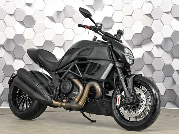 2013 Ducati Diavel, чёрный, 869000 рублей