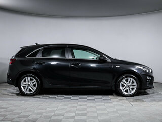 2019 Kia Ceed III, чёрный, 1690000 рублей, вид 4