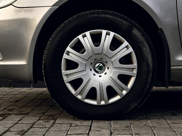 2012 Skoda Octavia II (A5) Рестайлинг, серый, 859000 рублей - вид 18