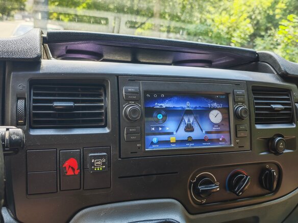 2007 Ford Transit, белый, 1000000 рублей - вид 6