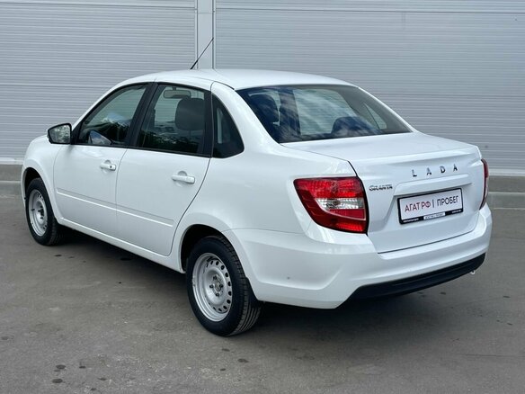 2024 Lada (ВАЗ) Granta I Рестайлинг, белый - вид 4