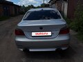 2004 BMW 5 серии 525i V (E60/E61), серебристый - вид 1