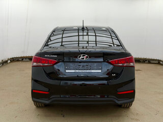 2017 Hyundai Solaris II, чёрный, 1250000 рублей, вид 4