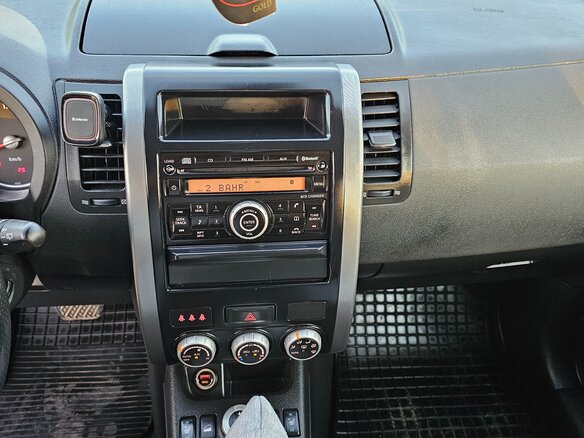 2010 Nissan X-Trail II, серый, 1000000 рублей - вид 15