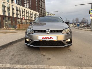 2018 Volkswagen Polo V Рестайлинг, серебристый, 1300000 рублей, вид 4